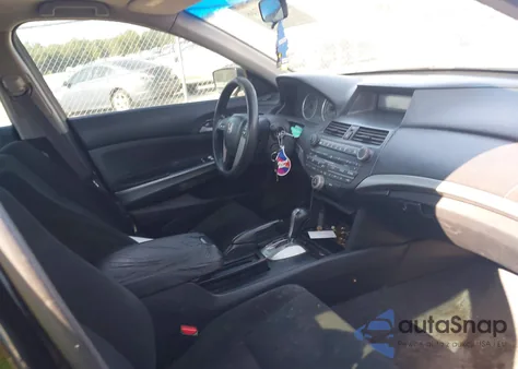 2010 Honda Accord 2.4 Ex from USA, damaged, VIN 1HGCP2F77AA189073